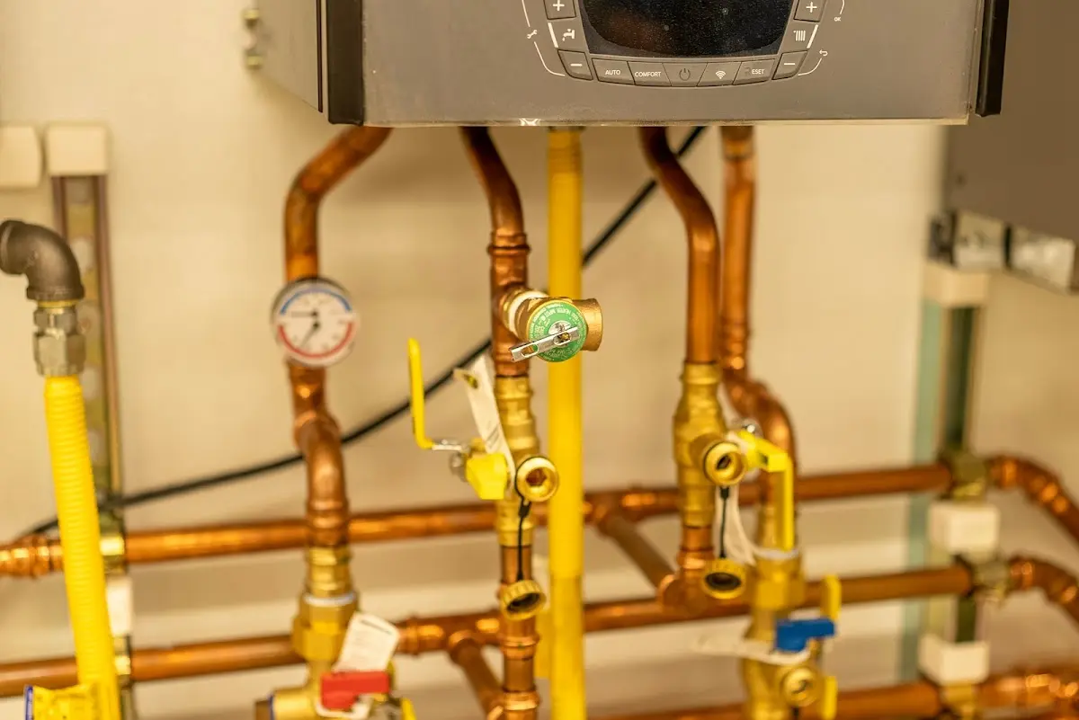 Licensed technician providing Slab Leak Repair for a homeowner in Grosse Pointe Woods